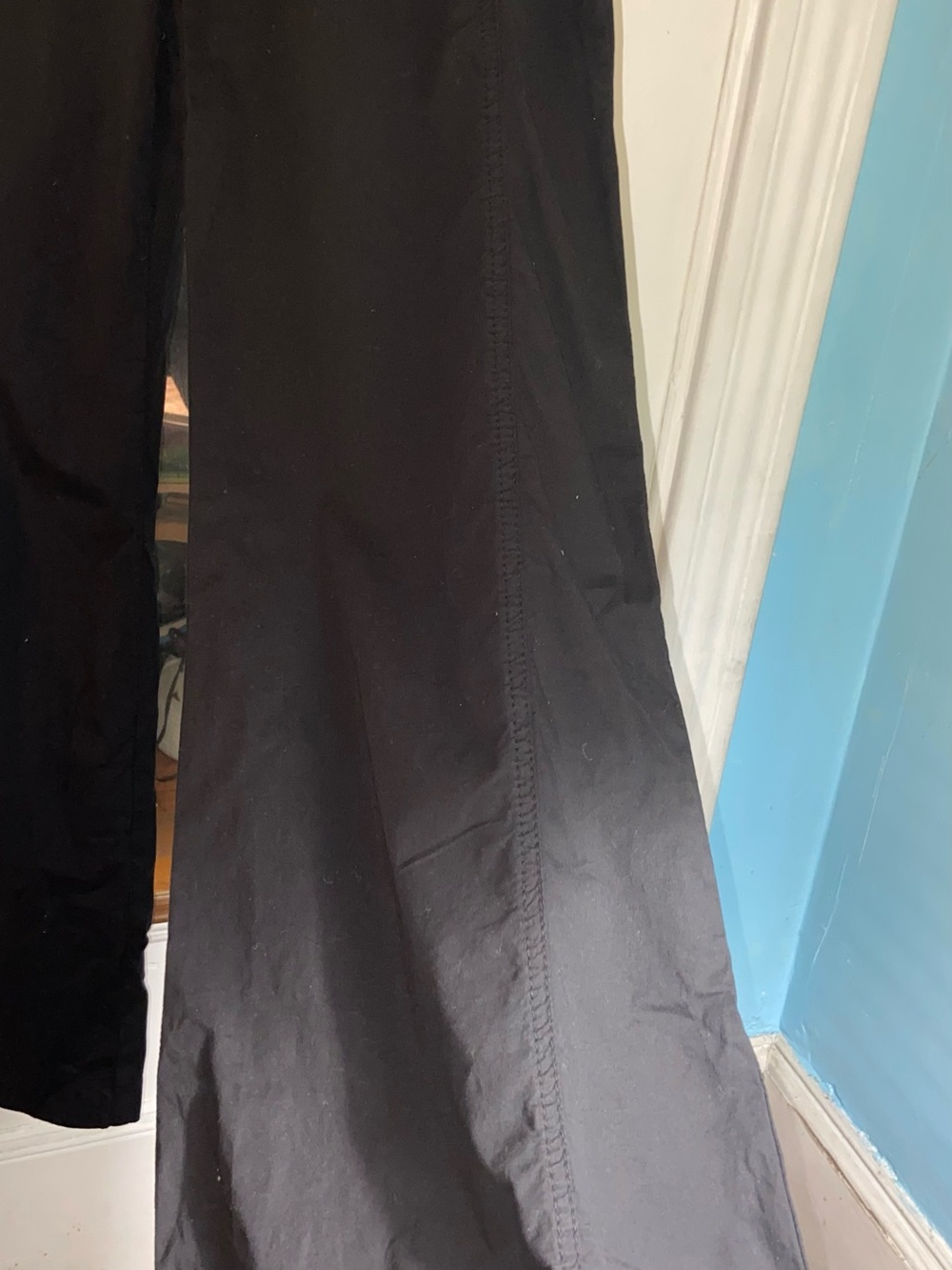 XCVI Black Wide-Leg Pull-On Pants with Flared Hem - Picture 5 of 6